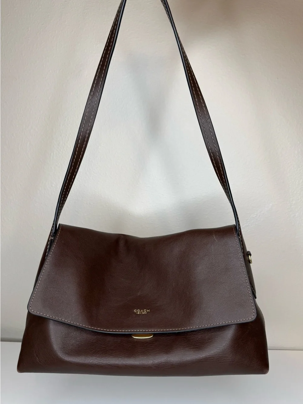 Coach Chelsea Shoulder Bag 30 - Picture 2 of 7